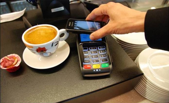 Paiement par carte bancaire : les Français préfèrent la CB au Smartphone !